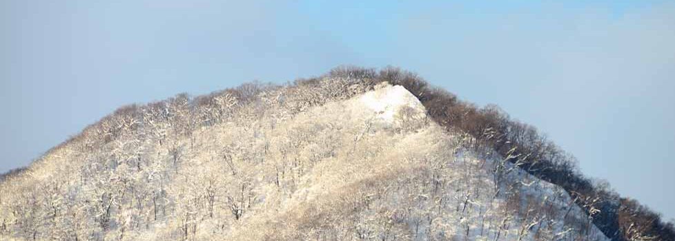 札幌の冬の登山なら円山と三角山がおすすめ 登山ルートと所要時間 装備について Pikule ピクル 北海道ローカル情報webマガジン